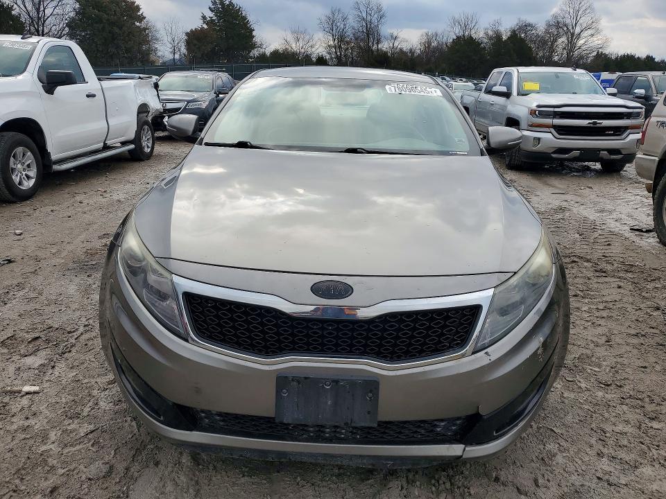 Photo 5 from auction – 2013 KIA OPTIMA with VIN 5XXGM4A7XDG101153