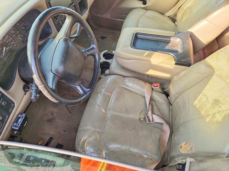 Photo 7 from auction – 2002 CHEVROLET SILVERADO with VIN 1GCHK231X2F107280