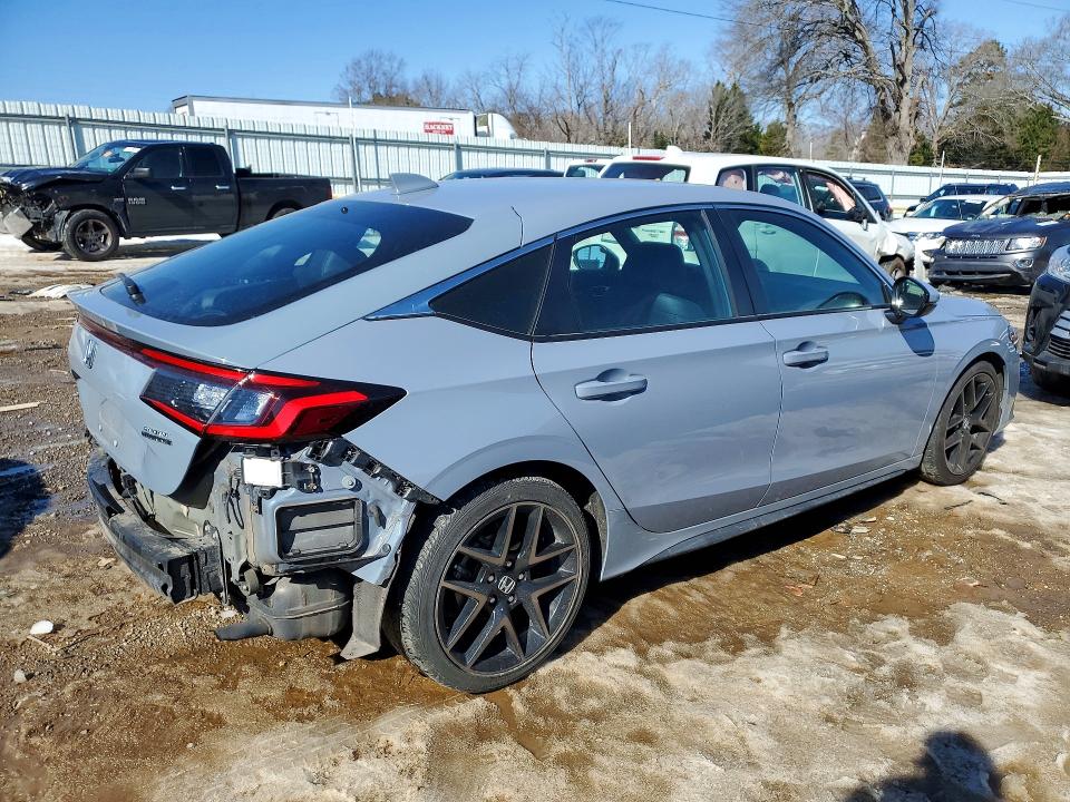 Photo 3 from auction – 2023 HONDA CIVIC with VIN 19XFL1G86PE002890