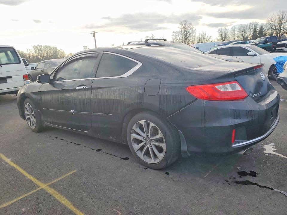 Photo 2 from auction – 2015 HONDA ACCORD EXL with VIN 1HGCT2B86FA003797