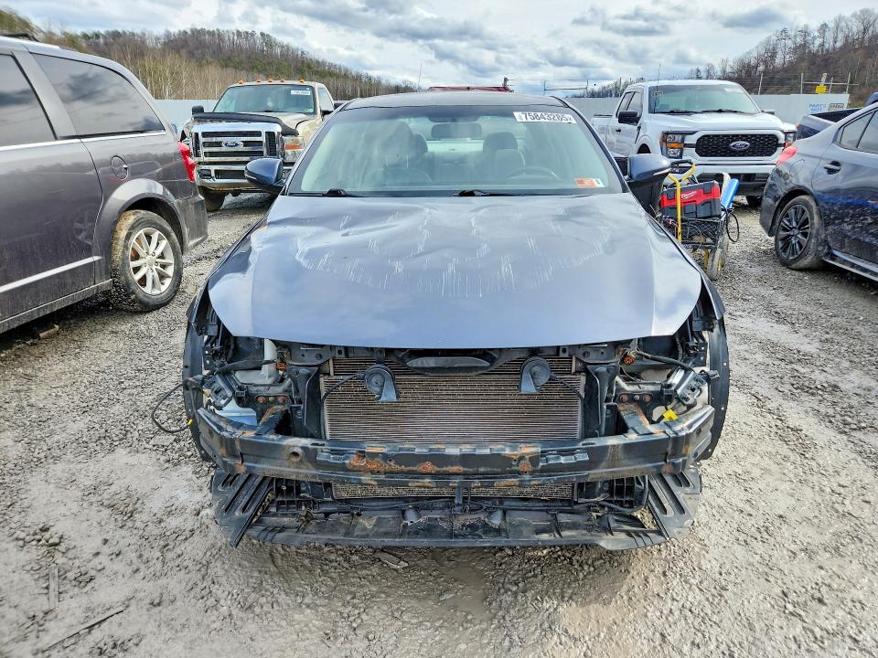 Photo 5 from auction – 2015 KIA OPTIMA with VIN KNAGM4A74F5613141