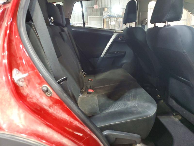 Photo 11 from auction – 2015 TOYOTA RAV4 XLE with VIN JTMRFREV8FJ035256