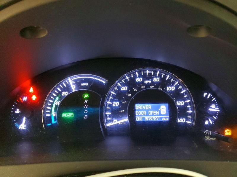 Photo 9 from auction – 2011 TOYOTA CAMRY with VIN 4T1BB3EK0BU143097