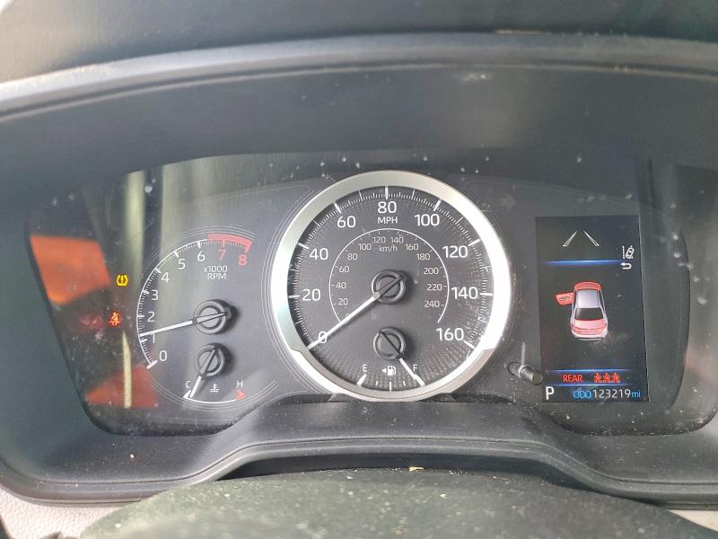 Photo 9 from auction – 2020 TOYOTA COROLLA with VIN 5YFEPRAE0LP106703