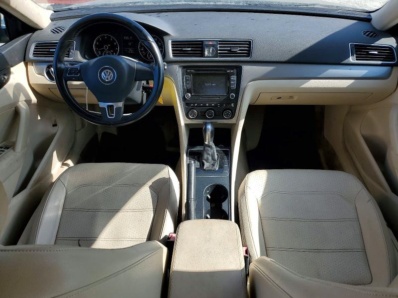 Photo 8 from auction – 2015 VOLKSWAGEN PASSAT with VIN 1VWAT7A30FC056456