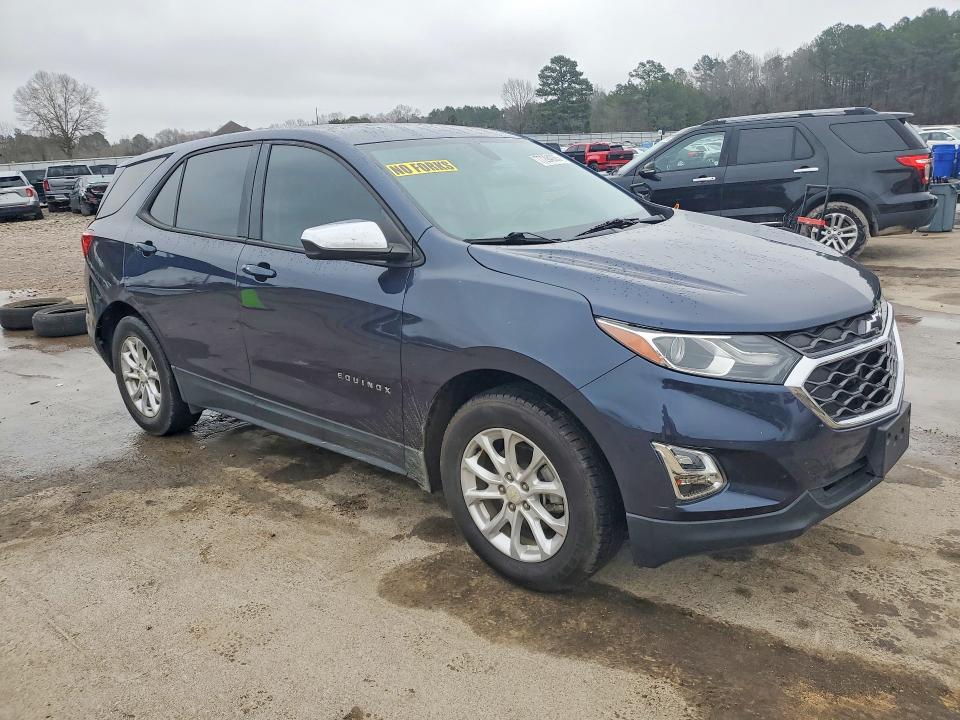 Photo 4 from auction – 2018 CHEVROLET EQUINOX LS with VIN 3GNAXHEV5JS609668