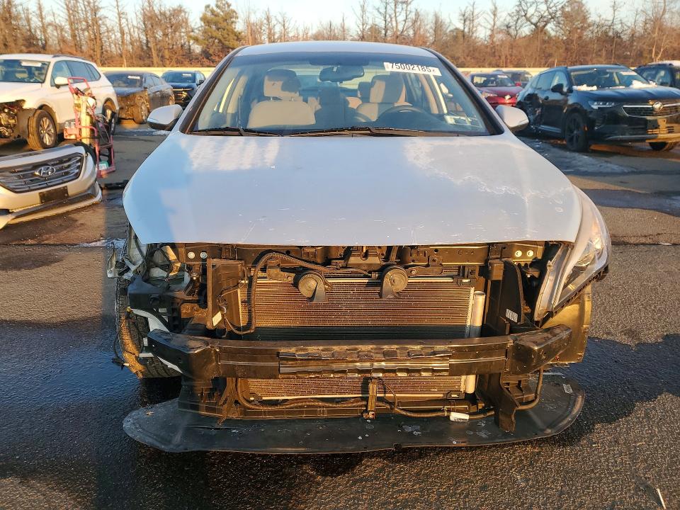 Photo 5 from auction – 2017 HYUNDAI SONATA with VIN 5NPE34AF1HH463206