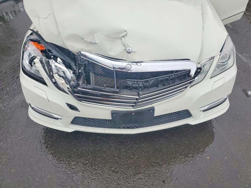 Photo 11 from auction – 2012 MERCEDES-BENZ E with VIN WDDHF5KB4CA587787