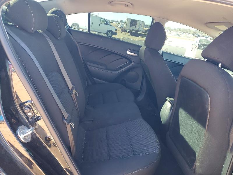 Photo 10 from auction – 2017 KIA FORTE with VIN 3KPFK4A79HE129266