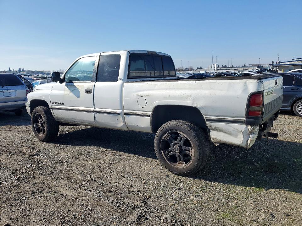 Photo 2 from auction – 1997 DODGE RAM 1500 with VIN 3B7HF13Y6VG813600