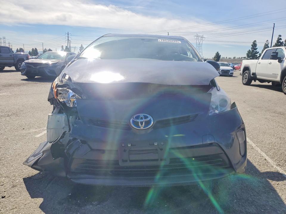 Photo 5 from auction – 2015 TOYOTA PRIUS with VIN JTDKN3DU4F0396435