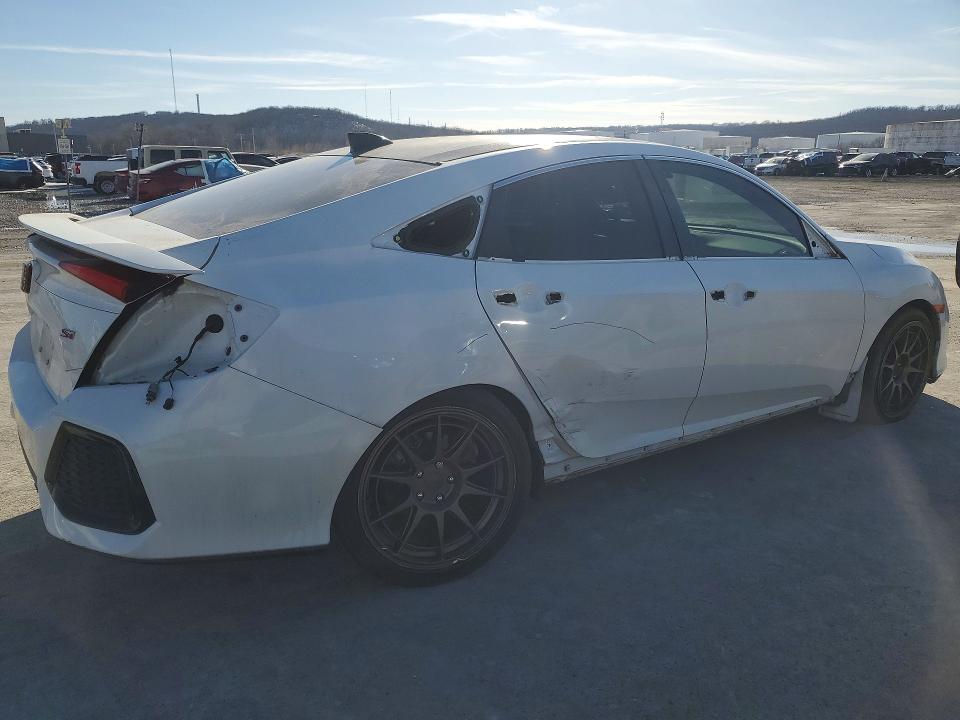 Photo 3 from auction – 2018 HONDA CIVIC with VIN 2HGFC1E50JH707092