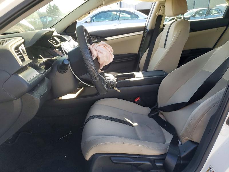 Photo 7 from auction – 2016 HONDA CIVIC with VIN 19XFC2F59GE239502