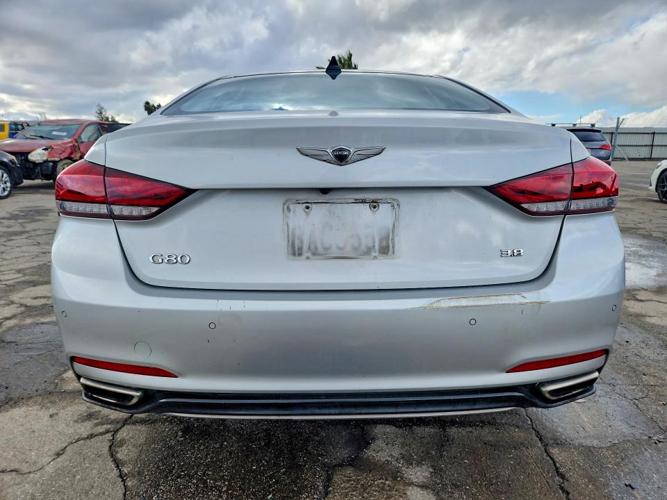 Photo 6 from auction – 2018 GENESIS G80 with VIN KMHGN4JE8JU225578