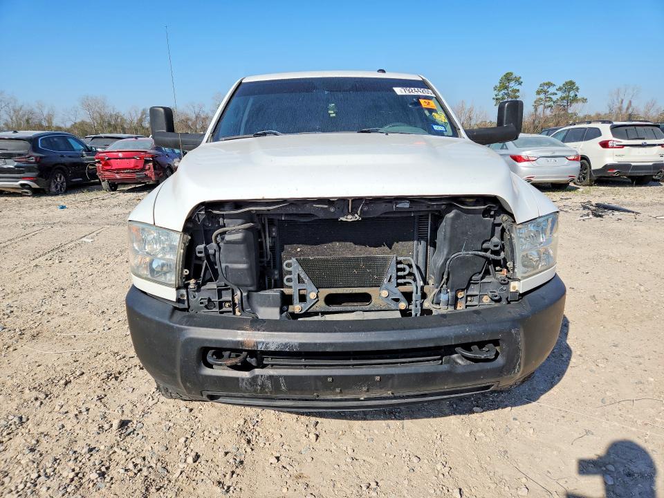 Foto 5 de la subasta – 2013 RAM TRUCKS 2500 con VIN 3C6TR5HT3DG574812