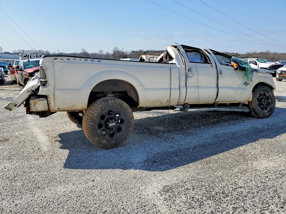 Photo 3 from auction – 2015 FORD F350 with VIN 1FT8W3BT2FEC40608
