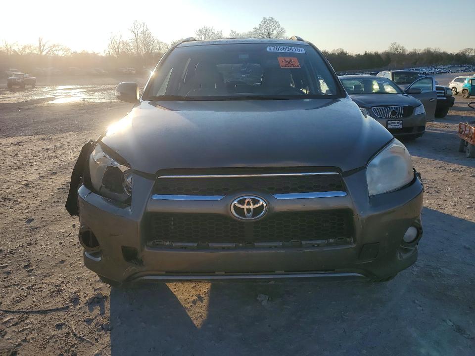 Photo 5 from auction – 2012 TOYOTA RAV4 with VIN 2T3YF4DV4CW151602