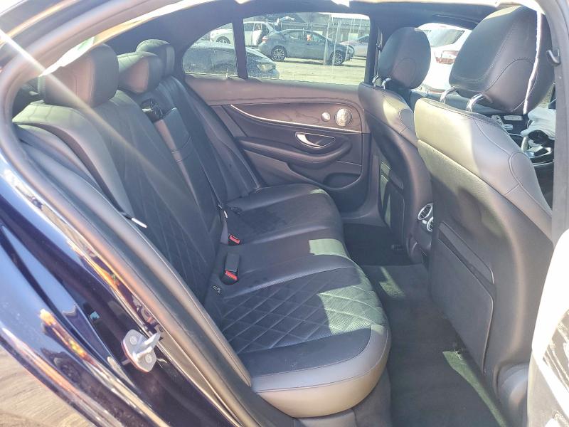 Photo 10 from auction – 2018 MERCEDES-BENZ E with VIN WDDZF4JB9JA360530