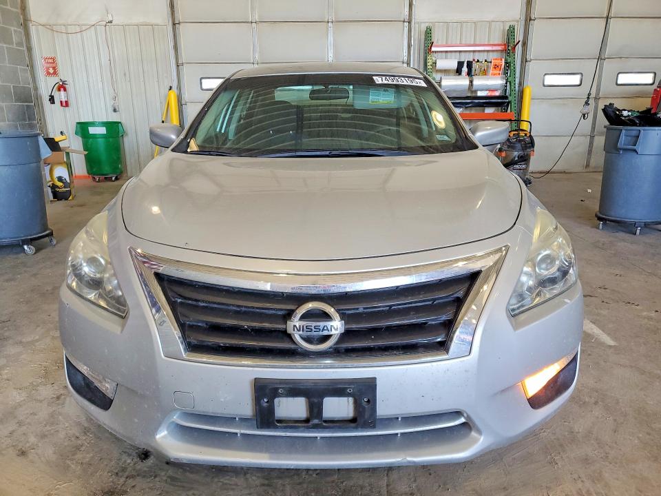 Photo 5 from auction – 2015 NISSAN ALTIMA 2.5 with VIN 1N4AL3AP8FN342564