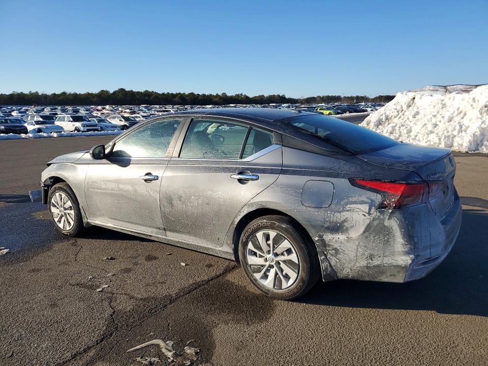 Photo 2 from auction – 2025 NISSAN ALTIMA with VIN 1N4BL4BVXSN305873