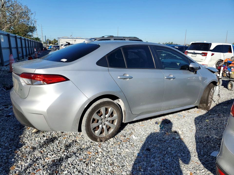 Photo 3 from auction – 2020 TOYOTA COROLLA with VIN JTDEPRAE4LJ035297