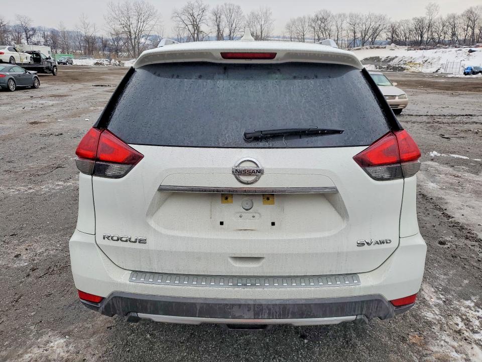 Foto 6 de la subasta – 2018 NISSAN ROGUE con VIN KNMAT2MV2JP575996