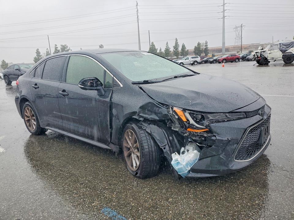 Photo 4 from auction – 2020 TOYOTA COROLLA with VIN JTDFPRAE1LJ031258