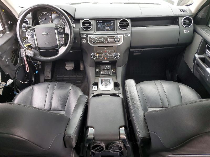 Photo 8 from auction – 2016 LAND ROVER LR4 with VIN SALAG2V68GA846267