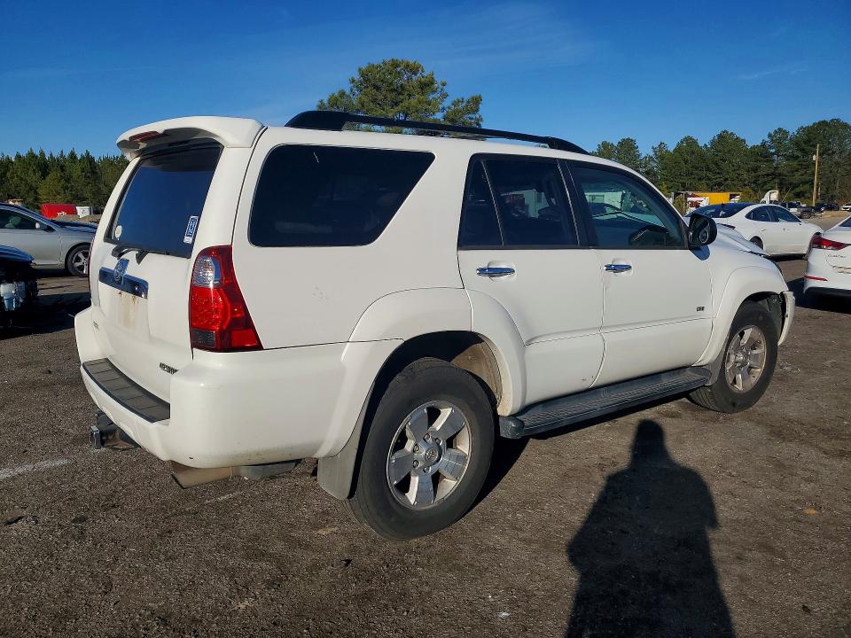Photo 3 from auction – 2006 TOYOTA 4RUNNER SR with VIN JTEZU14RX68048637