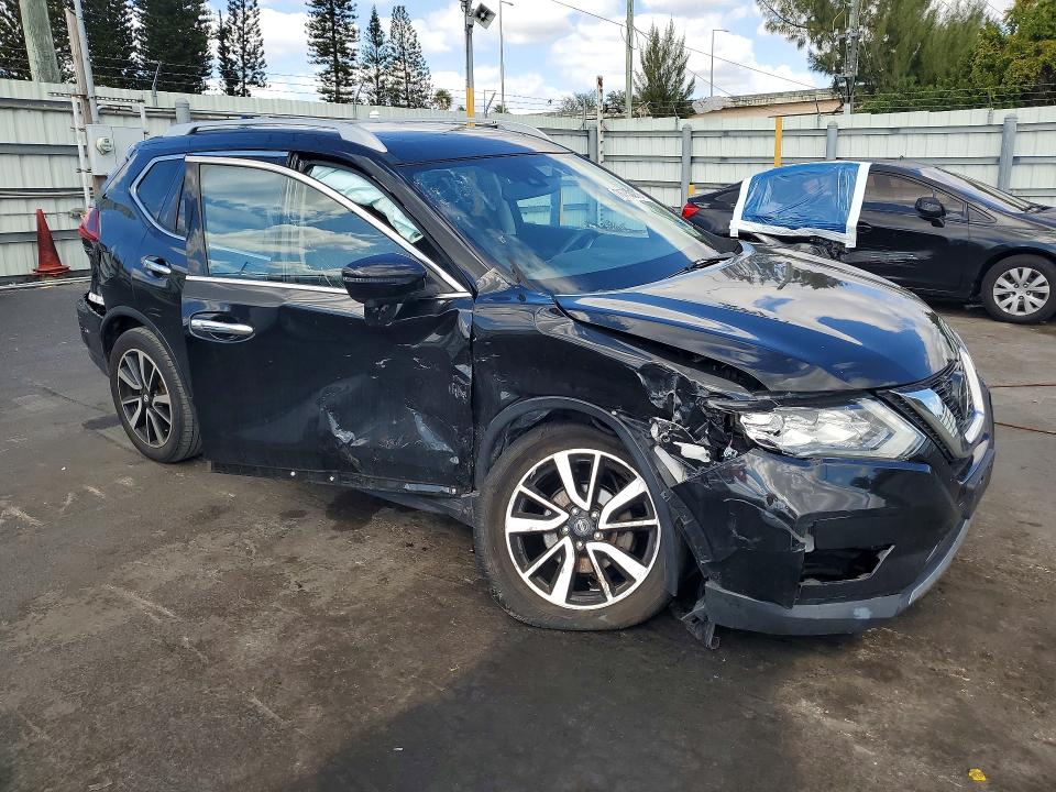 Photo 4 from auction – 2019 NISSAN ROGUE S with VIN 5N1AT2MV4KC756120