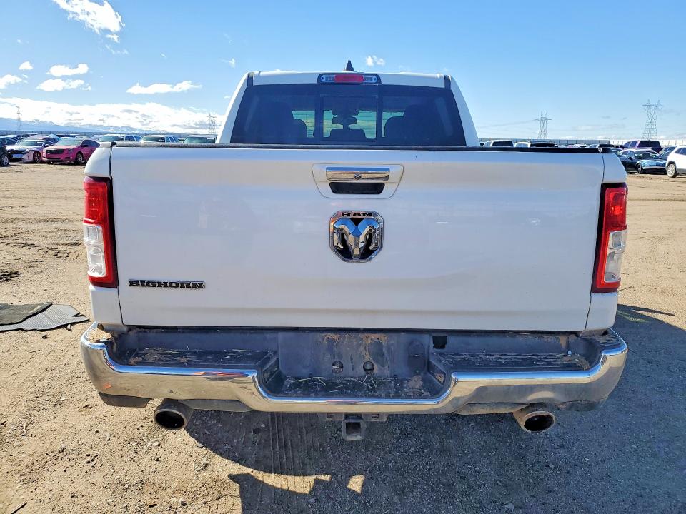 Фото 6 с аукциона – 2019 RAM 1500 с VIN 1C6RREFT0KN641626