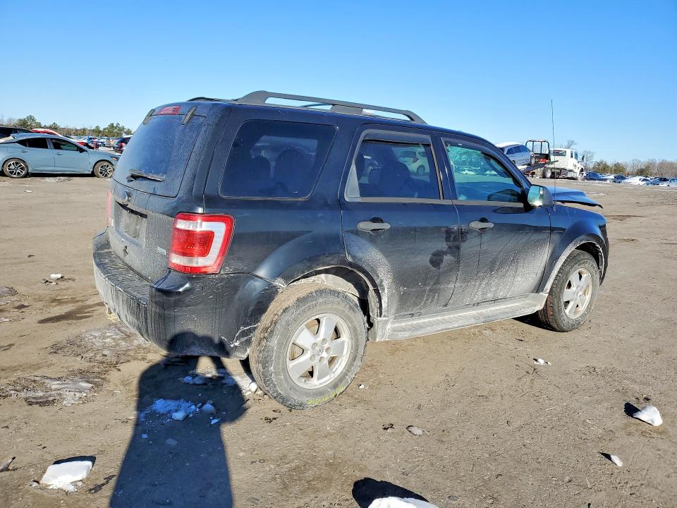 Photo 3 from auction – 2012 FORD ESCAPE with VIN 1FMCU0DG8CKA99454