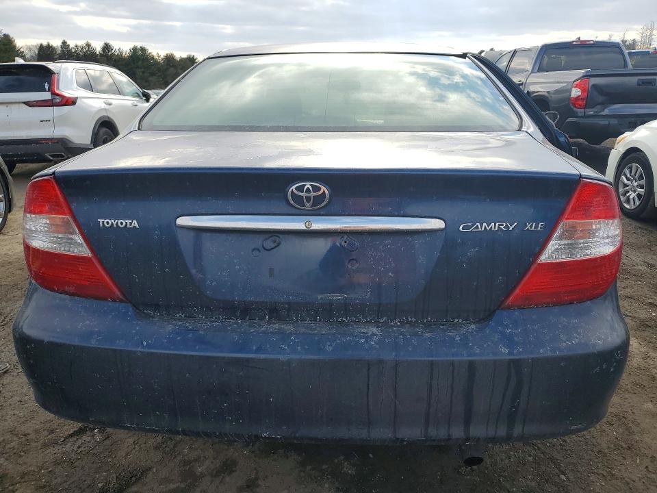 Photo 6 from auction – 2002 TOYOTA CAMRY LE with VIN 4T1BE30K92U517883