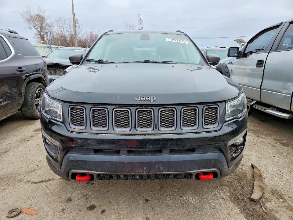 Photo 5 from auction – 2018 JEEP COMPASS with VIN 3C4NJDDB1JT485839