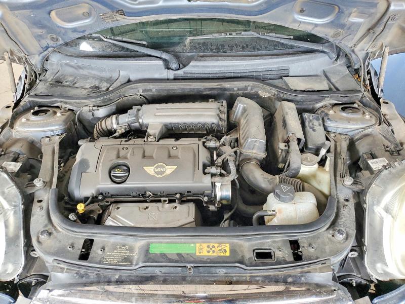 Photo 11 from auction – 2010 MINI COOPER CLU with VIN WMWML3C52ATX37974