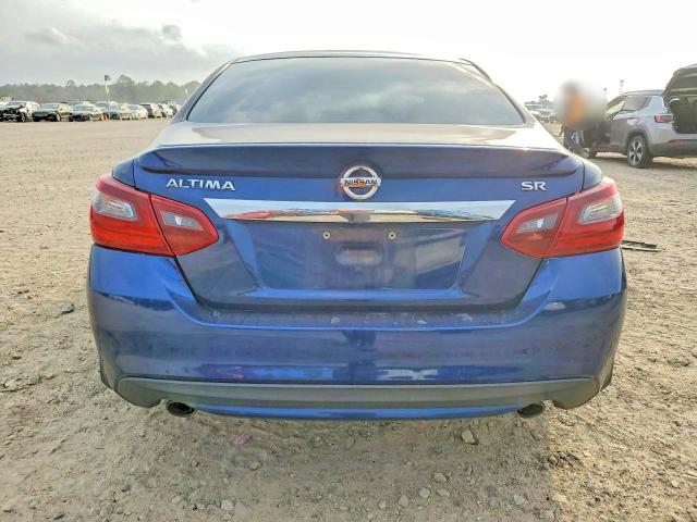 Photo 6 from auction – 2017 NISSAN ALTIMA with VIN 1N4AL3AP1HC111102