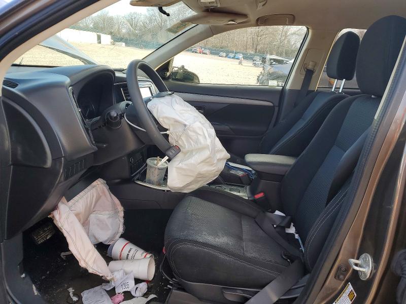 Photo 7 from auction – 2018 MITSUBISHI OUTLANDER with VIN JA4AD2A33JZ026144