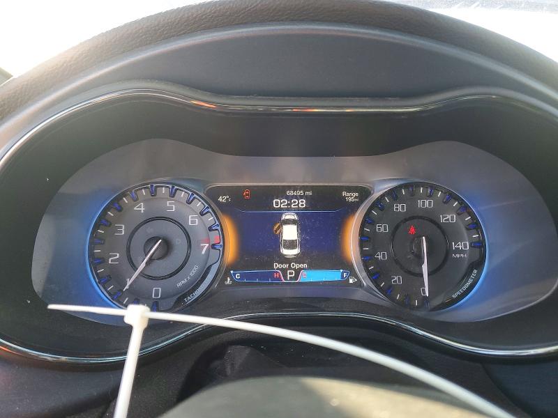 Photo 9 from auction – 2015 CHRYSLER 200 with VIN 1C3CCCBG0FN589485