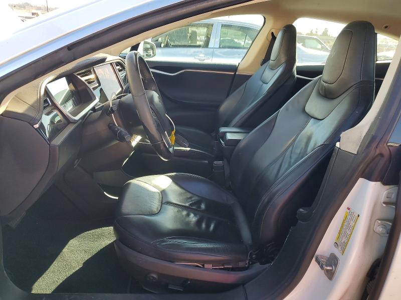 Photo 7 from auction – 2013 TESLA MODEL S with VIN 5YJSA1CG4DFP03628