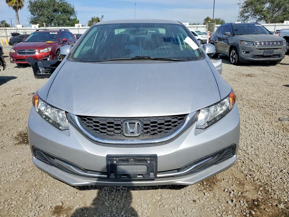 Foto 5 de la subasta – 2013 HONDA CIVIC con VIN 19XFB2F56DE264663
