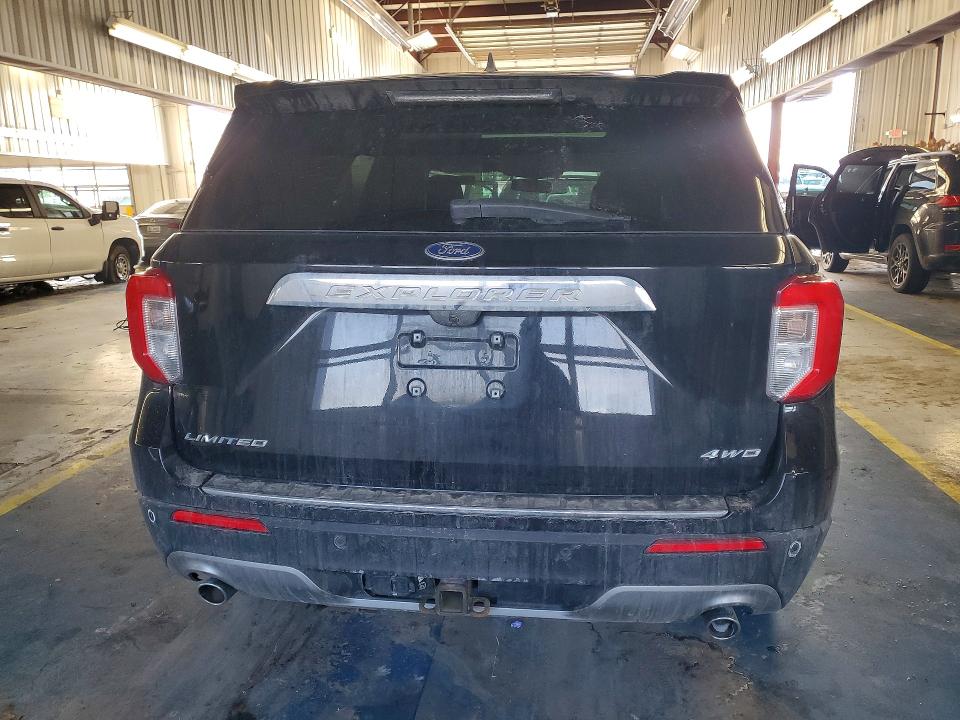 Photo 6 from auction – 2021 FORD EXPLORER L with VIN 1FMSK8FH1MGA13234