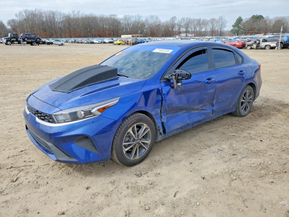 KIA FORTE 2024 with VIN 3KPF24AD7RE767149 - Photo from auction