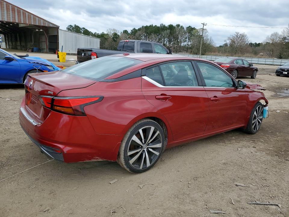 Photo 3 from auction – 2019 NISSAN ALTIMA SR with VIN 1N4BL4CV8KN316188