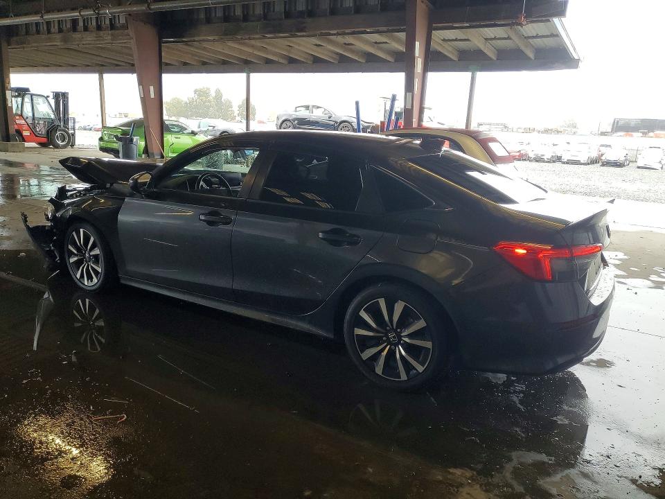 Photo 2 from auction – 2023 HONDA CIVIC with VIN 2HGFE1F71PH306721