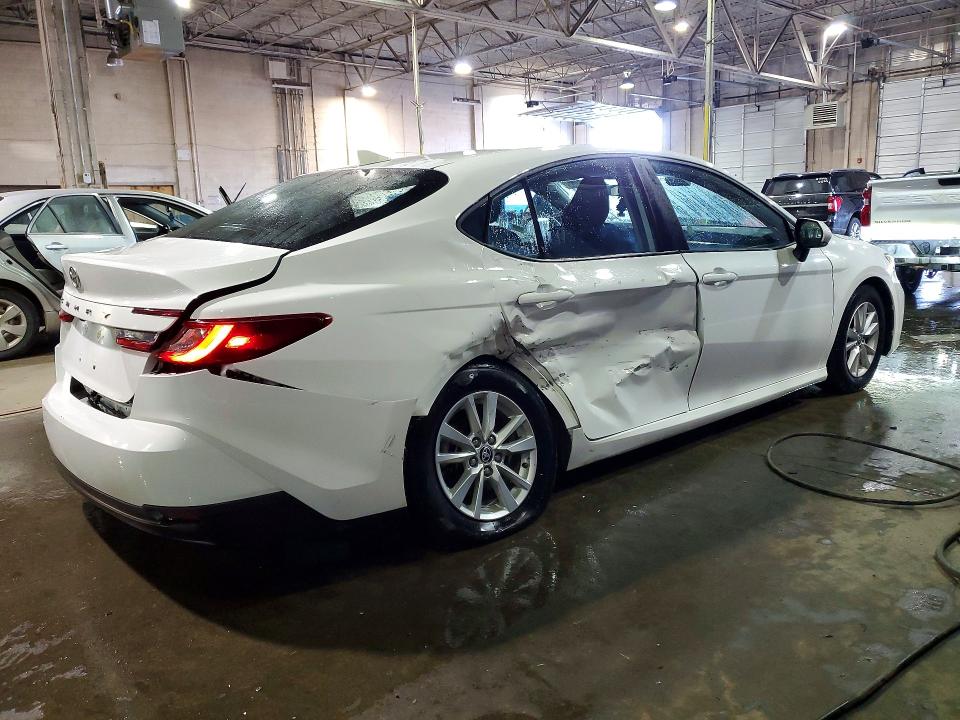 Photo 3 from auction – 2025 TOYOTA CAMRY with VIN 4T1DAACK5SU523913