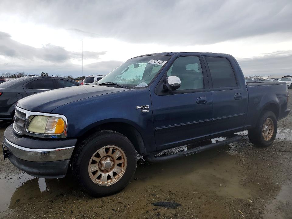 FORD F150 2002 with VIN 1FTRW07L02KD36003 - Photo from auction