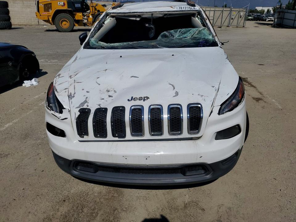 Photo 5 from auction – 2017 JEEP CHEROKEE with VIN 1C4PJLABXHW574501