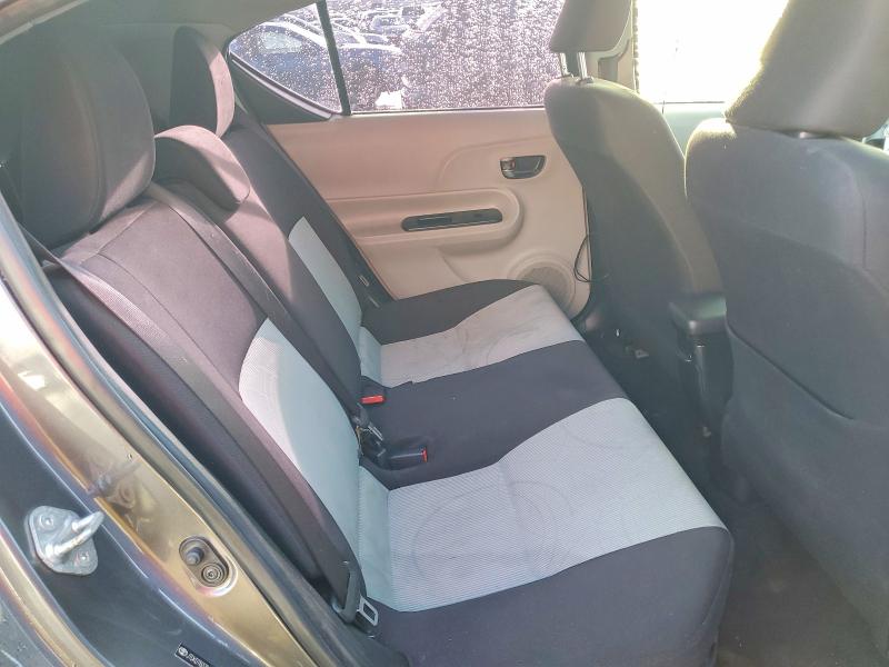Photo 10 from auction – 2013 TOYOTA PRIUS C with VIN JTDKDTB37D1548891