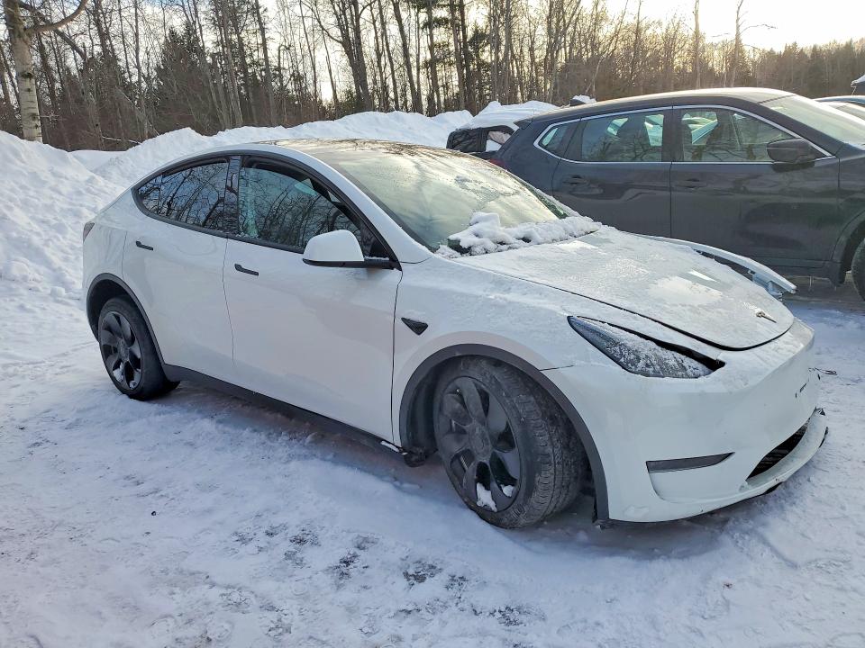 Photo 4 from auction – 2024 TESLA MODEL Y with VIN 7SAYGDED0RF990070