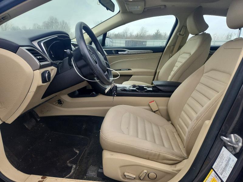 Photo 7 from auction – 2016 FORD FUSION with VIN 3FA6P0LU7GR340055